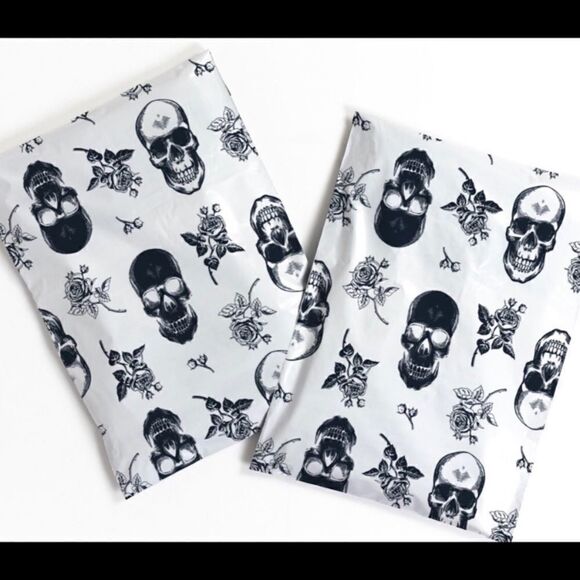 Poly mailers  - Picture 3 of 15